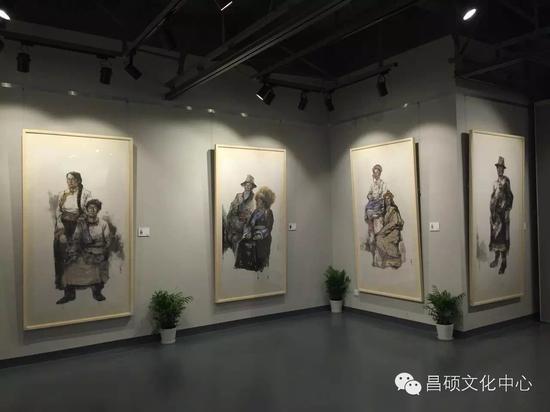 张智栋中国画人物作品艺术沙龙讲座