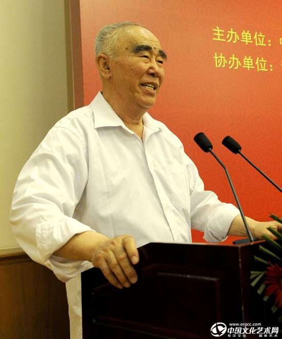 董振信会长在颁奖仪式上致辞.JPG