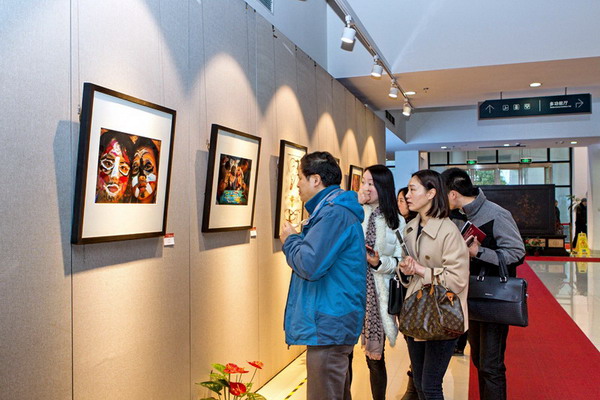 常熟市第七届摄影艺术展开幕（图）