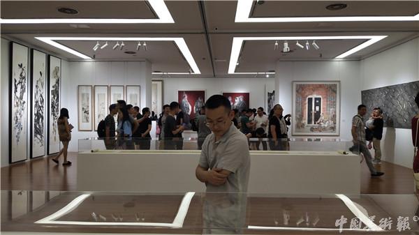 中国艺术研究院2018届研究生毕业作品展在炎黄艺术馆开幕